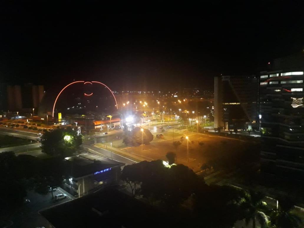 Garvey * Brasília
